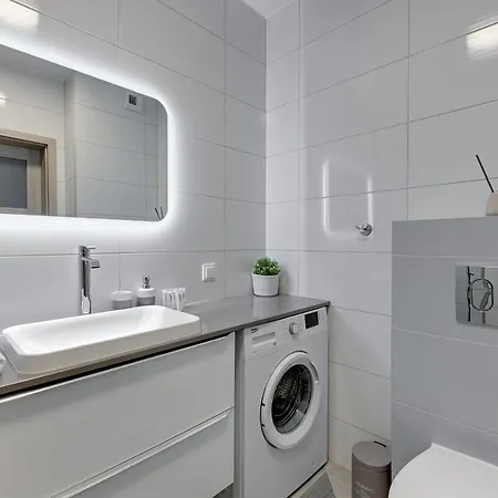 Bastion View Triapart *